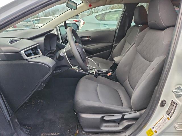 Toyota Corolla Le Image 8