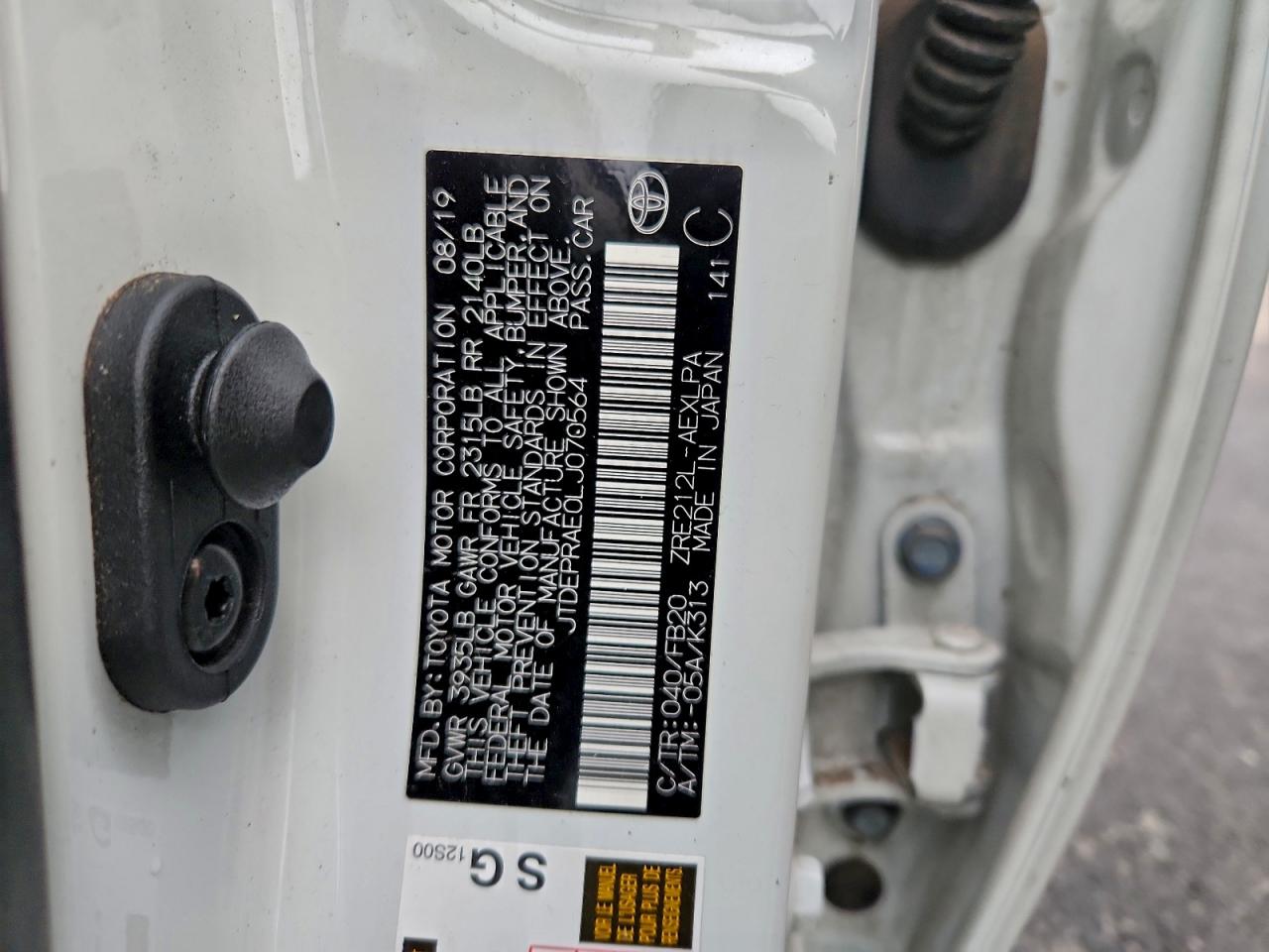 Toyota Corolla Le Image 6