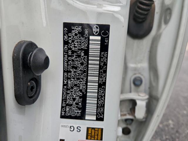 Toyota Corolla Le Image 6