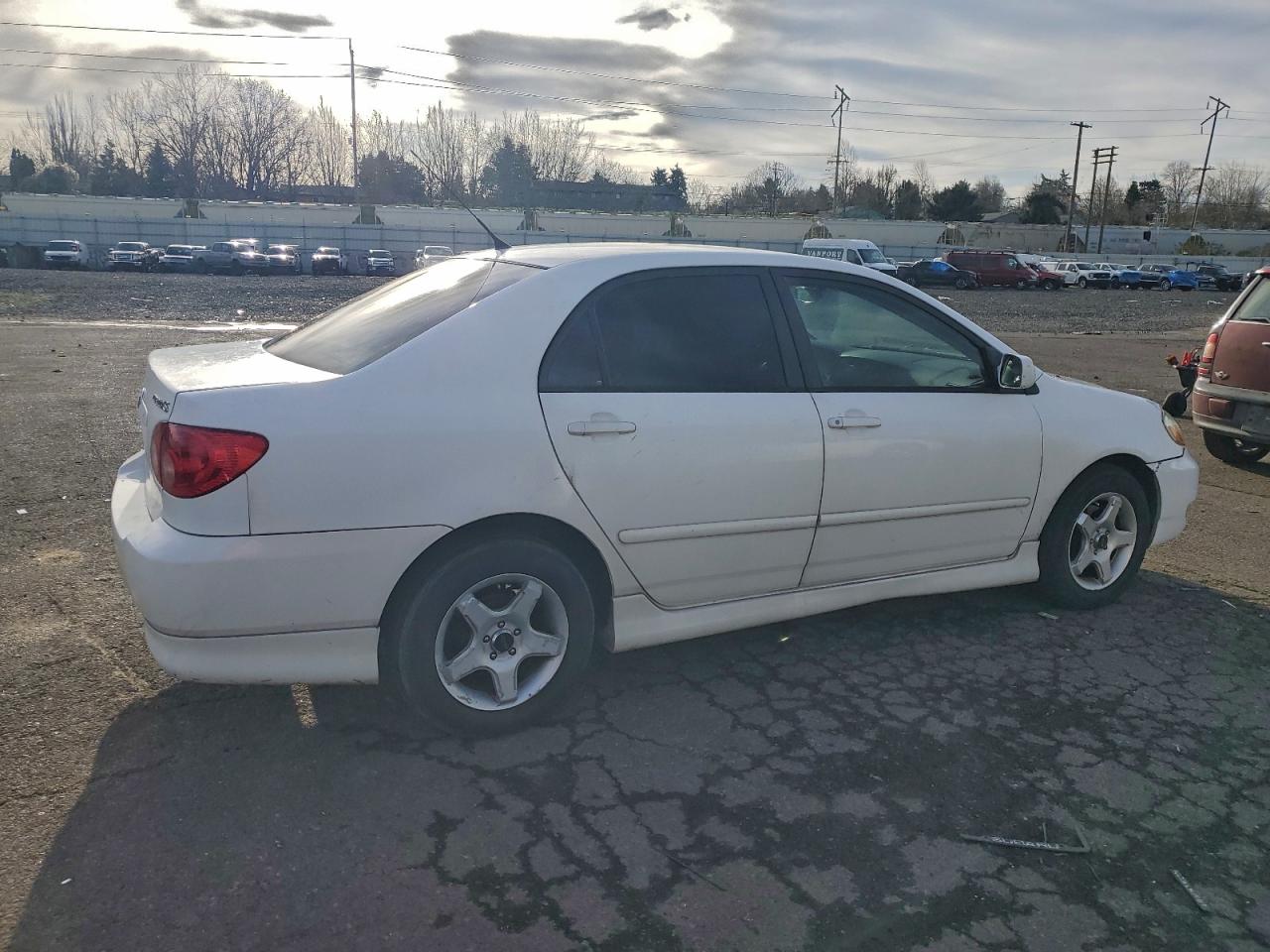 Toyota Corolla Ce Image 2