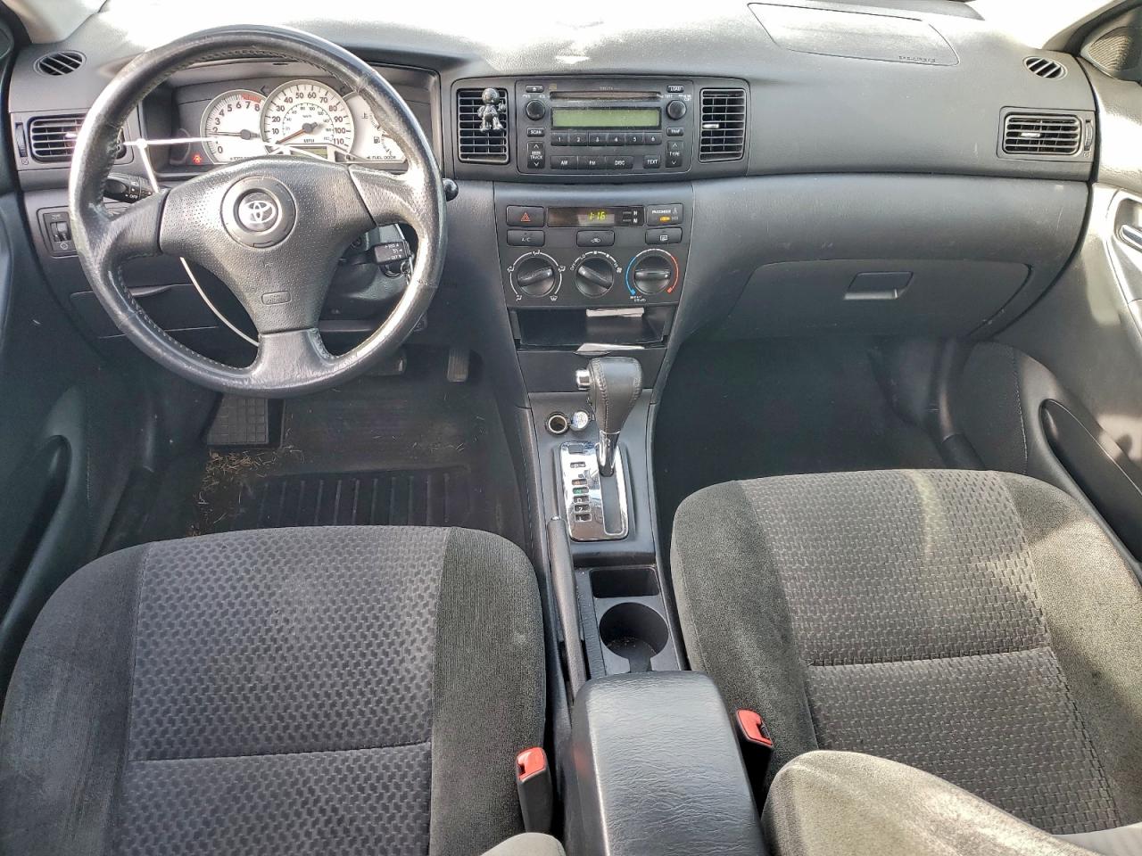 Toyota Corolla Ce Image 4