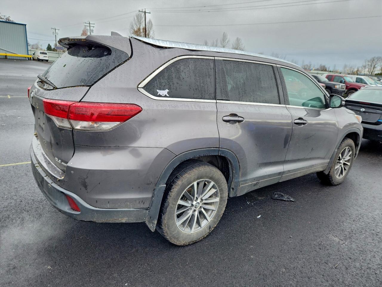 Toyota Highlander Se Image 3