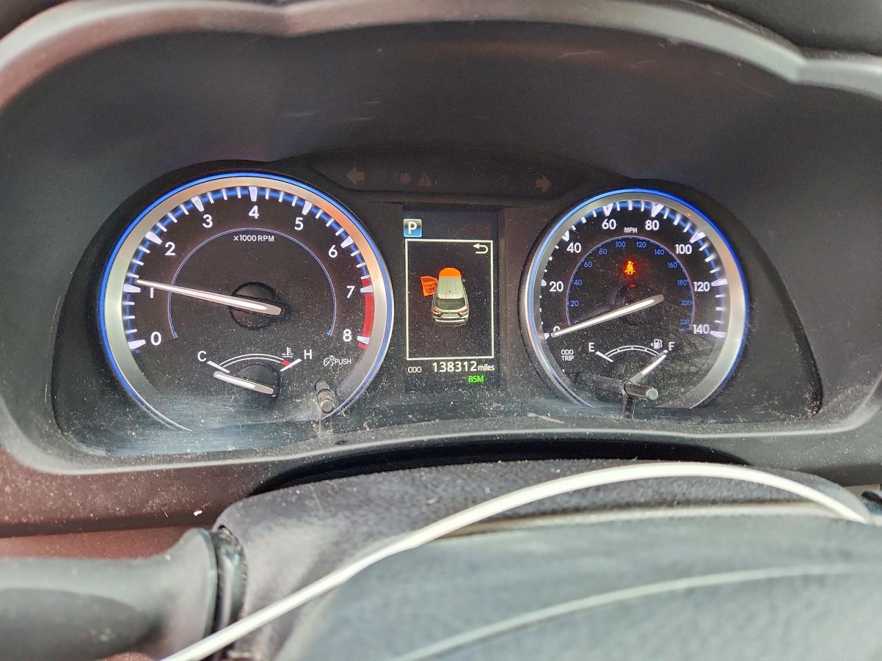 Toyota Highlander Se Image 13