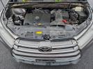 Toyota Highlander Se Image 9