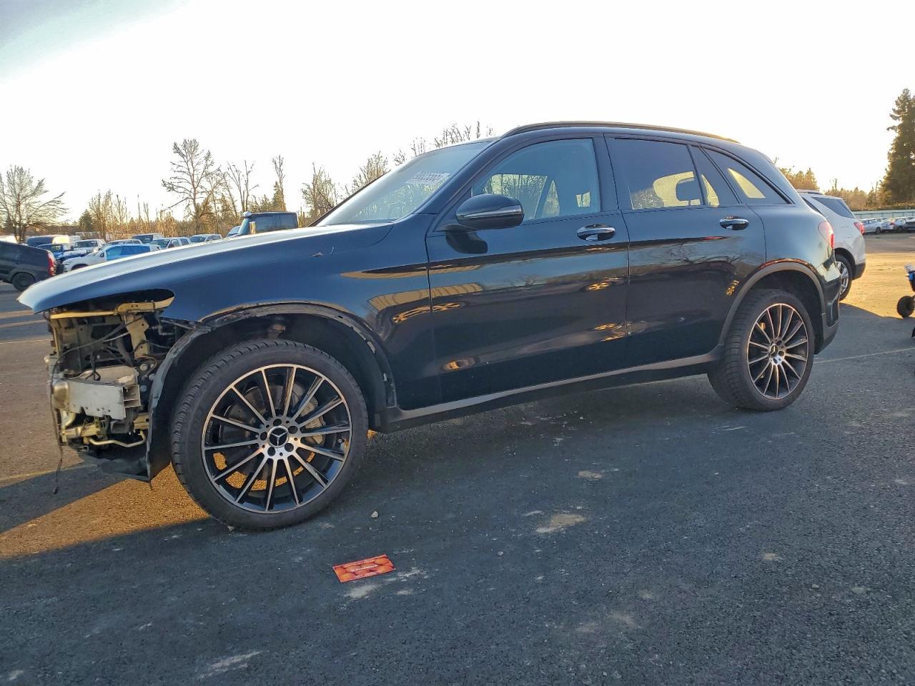 Mercedes-Benz GLC 300 Image 1