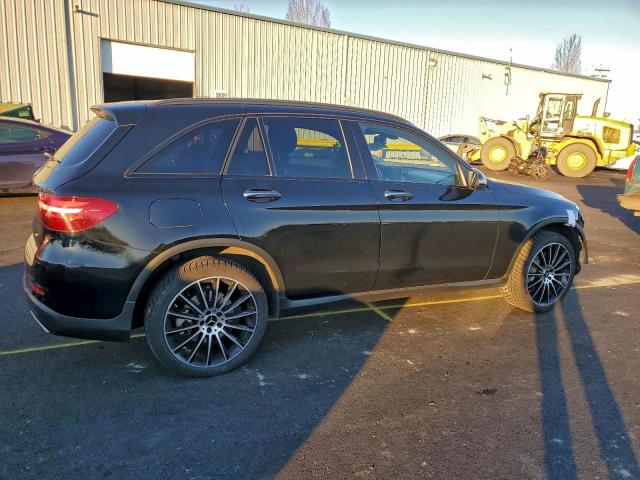 Mercedes-Benz GLC 300 Image 11