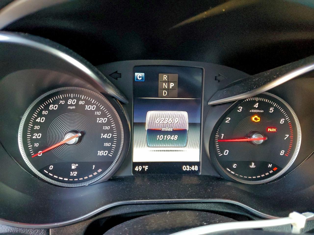 Mercedes-Benz GLC 300 Image 8