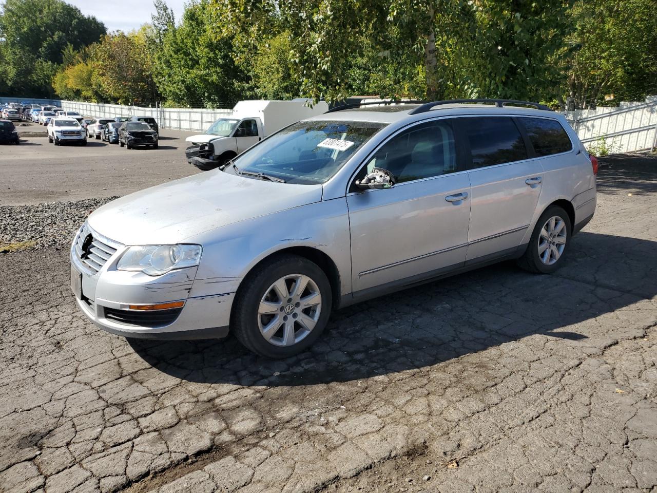 Volkswagen Passat 2.0t Wagon Value Image 1