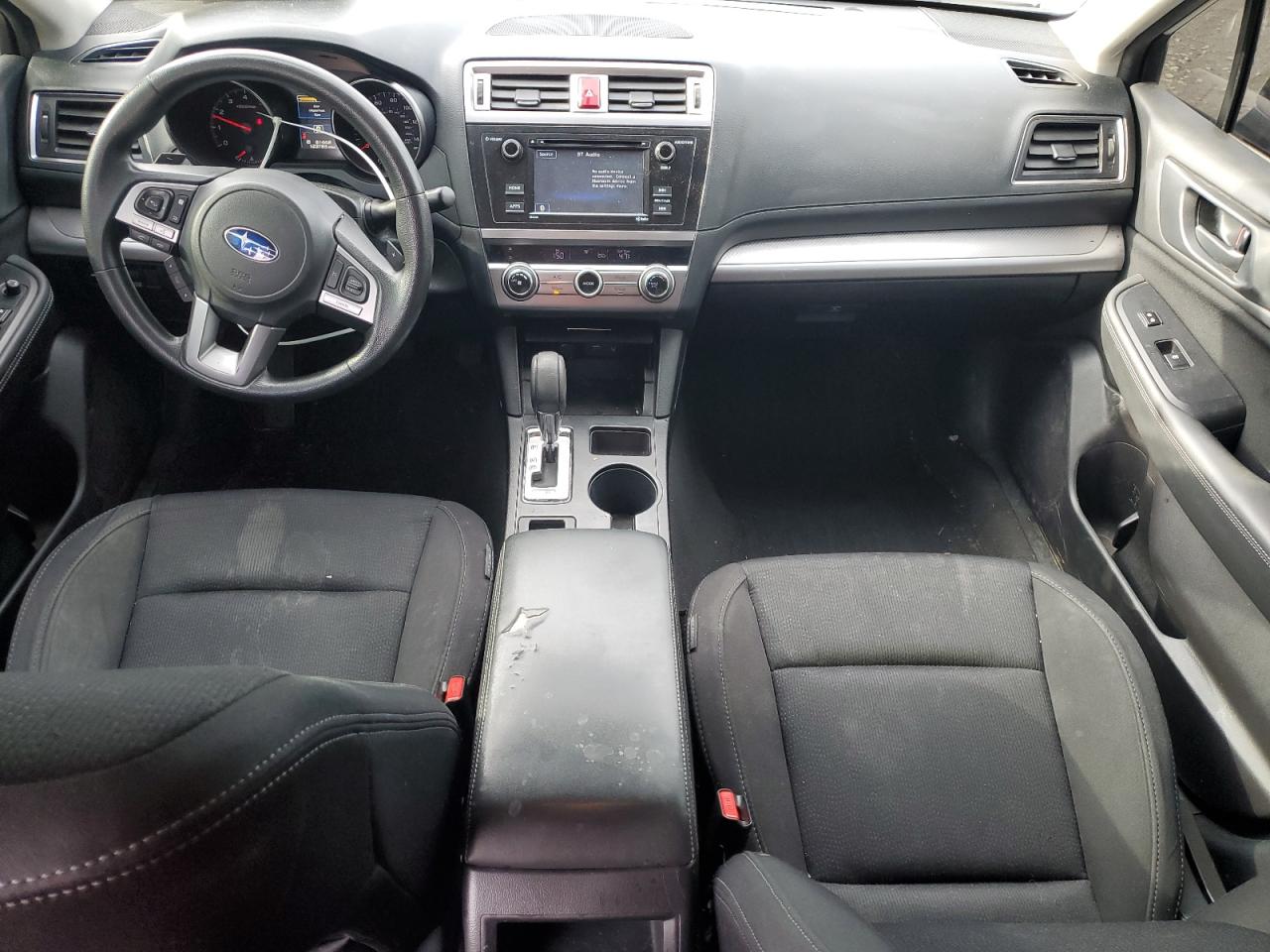 Subaru Legacy 2.5i Image 5