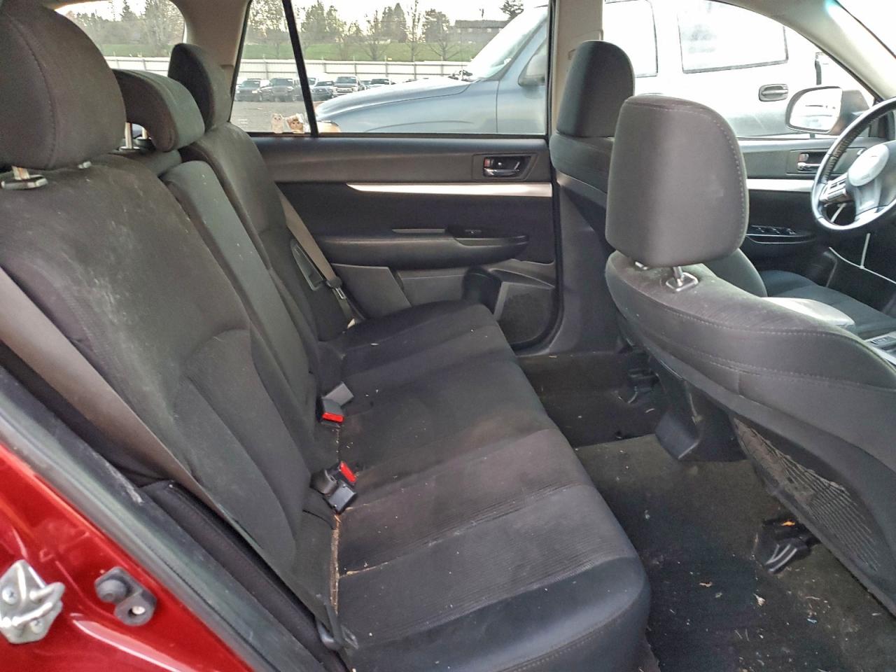 Subaru Outback 2.5i Premium Image 6