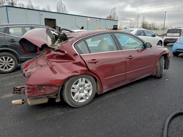 Nissan Altima Base Image 2