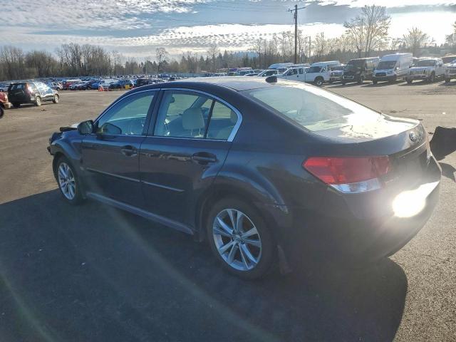 Subaru Legacy 2.5i Limited Image 2