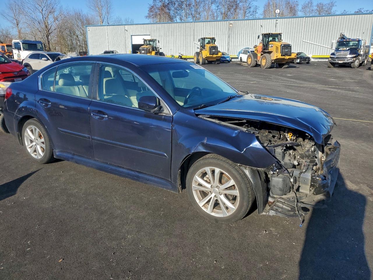 Subaru Legacy 2.5i Limited Image 13