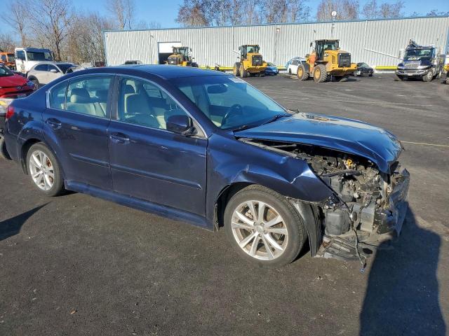 Subaru Legacy 2.5i Limited Image 13