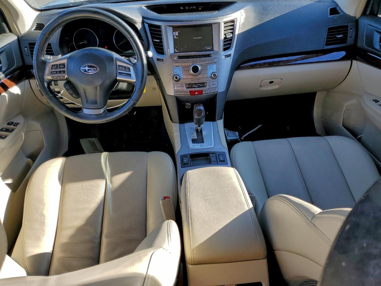 Subaru Legacy 2.5i Limited Image 8