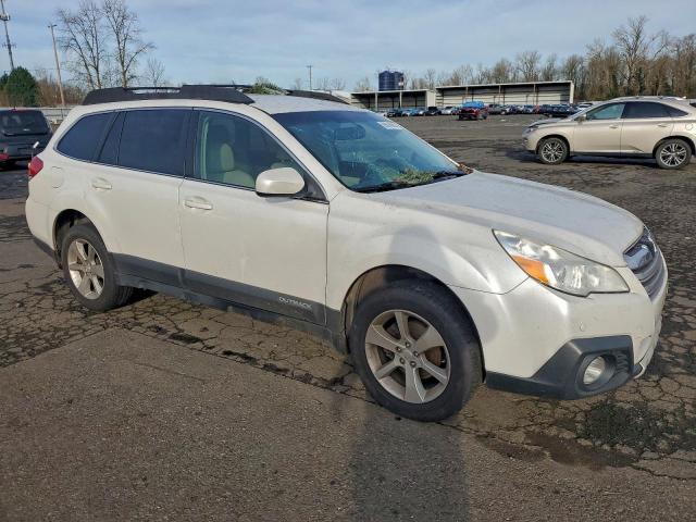 Subaru Outback 2.5i Limited Image 9