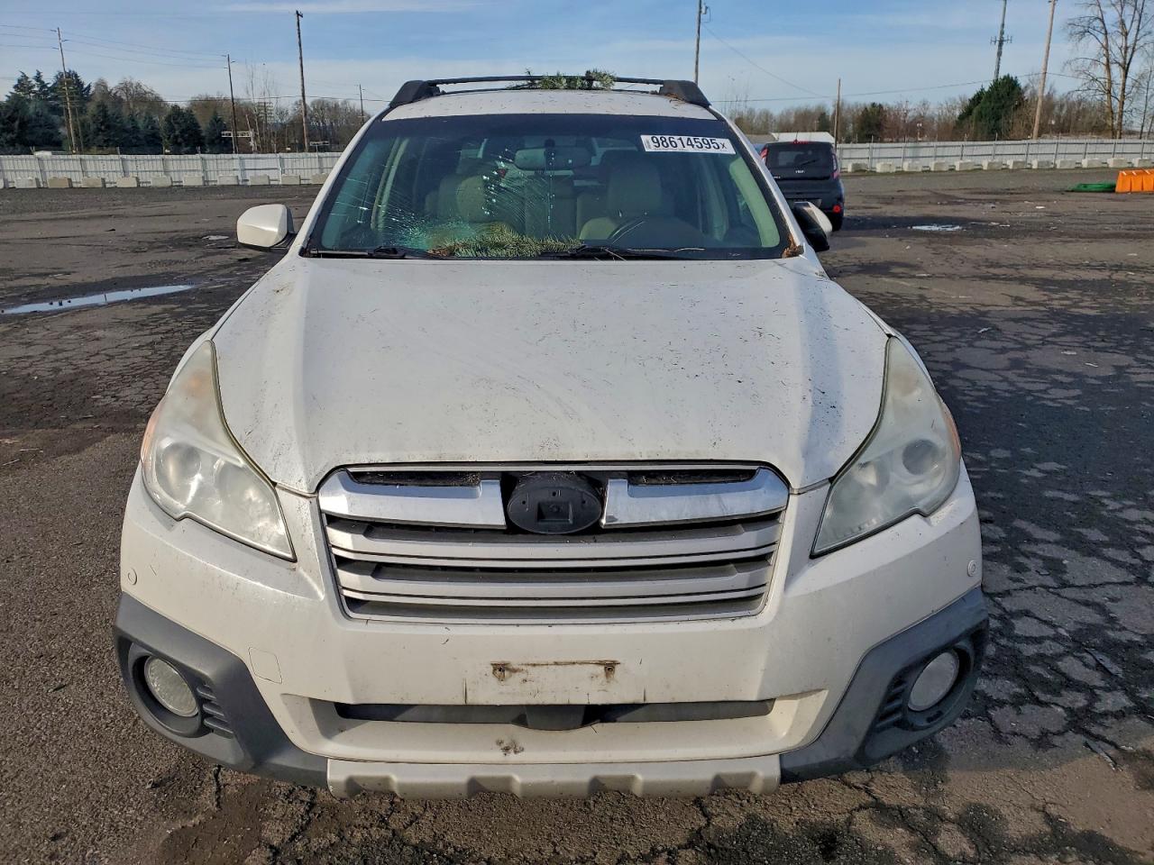Subaru Outback 2.5i Limited Image 4