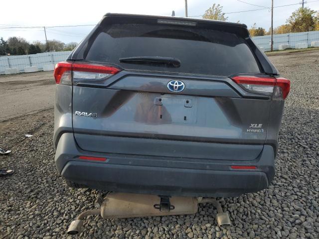 Toyota RAV4 Xle Premium Image 9