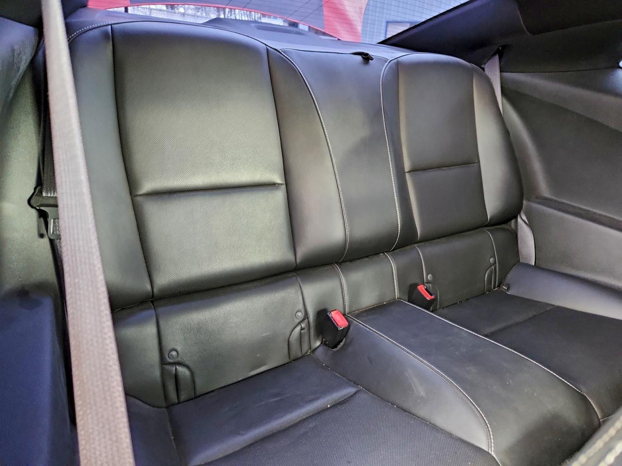 Chevrolet Camaro Lt Image 6