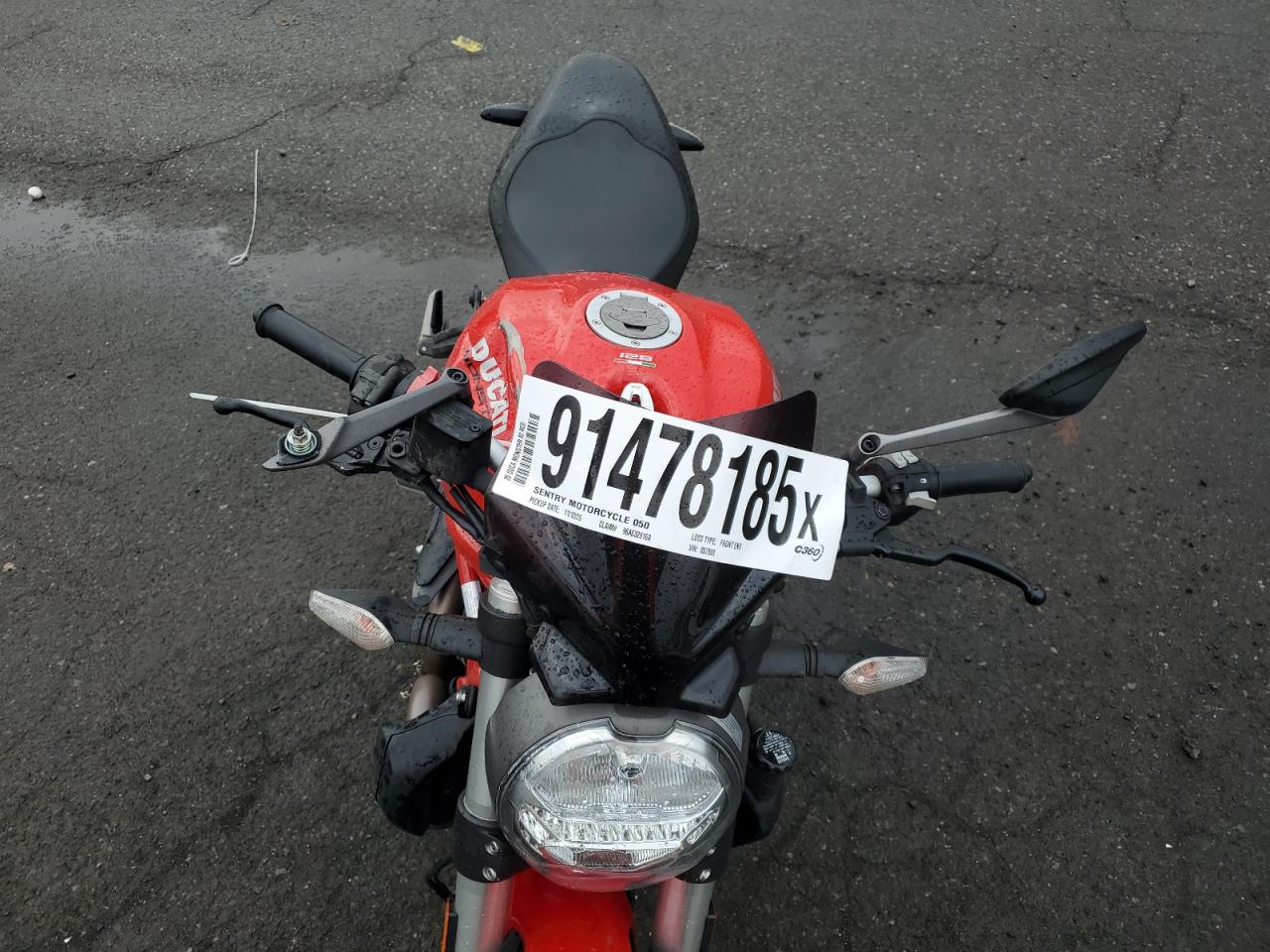 Ducati Monster 821 Image 4