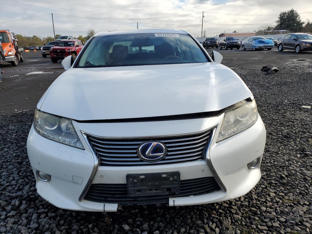 Lexus Es 300h Image 9