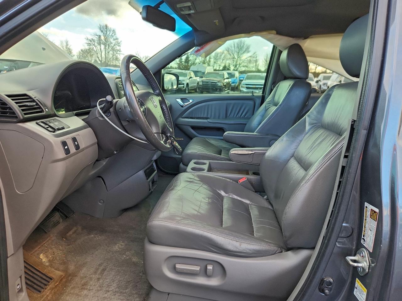 Honda Odyssey Exl Image 10