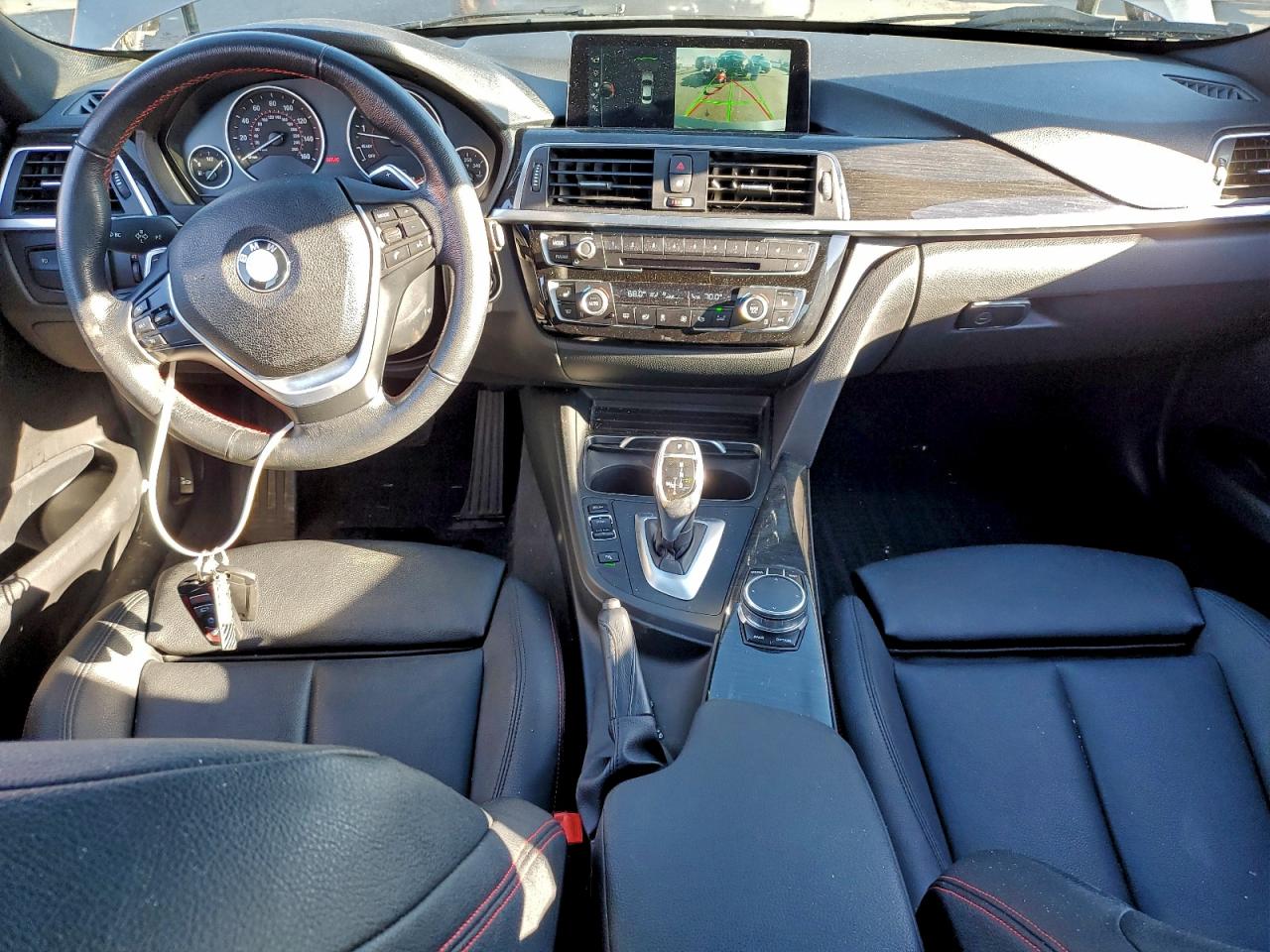 BMW 3 Series Xi Image 8