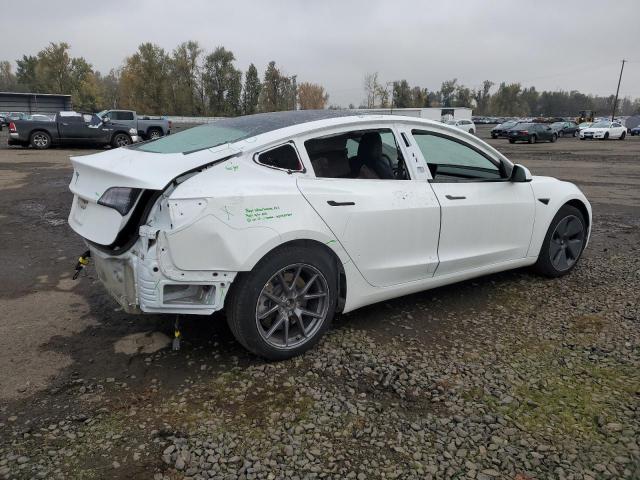 Tesla Model 3 Image 6