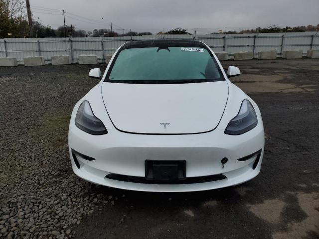 Tesla Model 3 Image 3