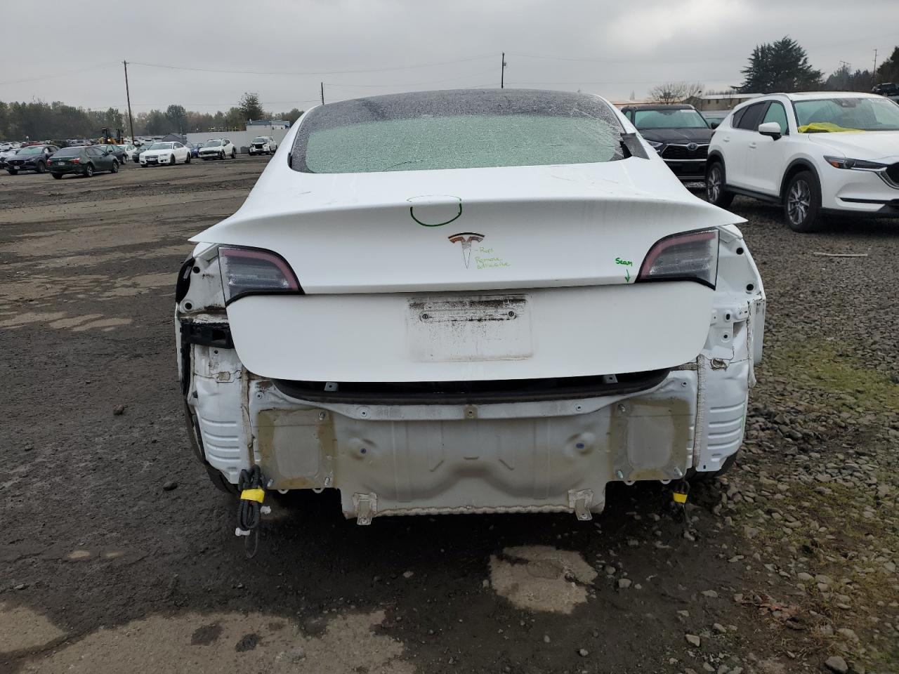 Tesla Model 3 Image 8