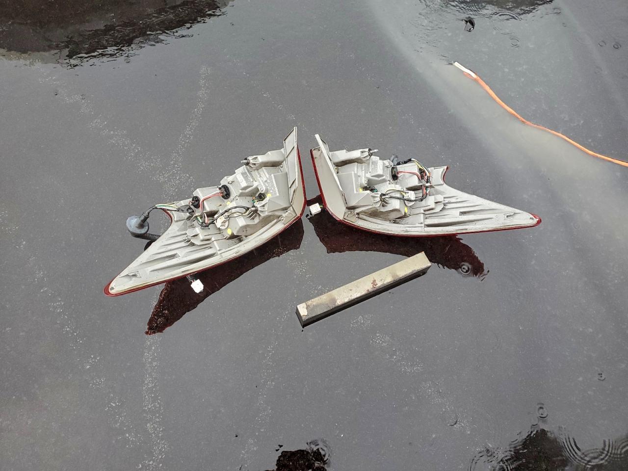 Nissan Sentra S Image 2