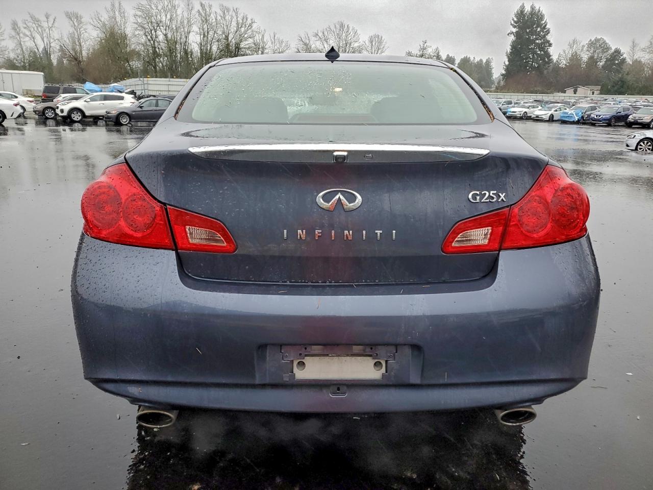 INFINITI G25 Image 5