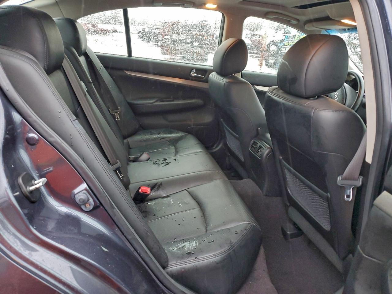 INFINITI G25 Image 11