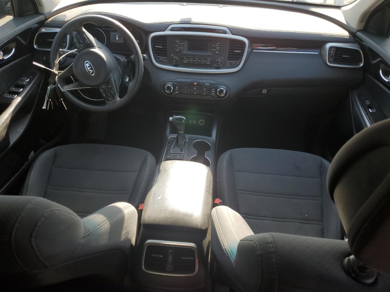 Kia Sorento Lx Image 2