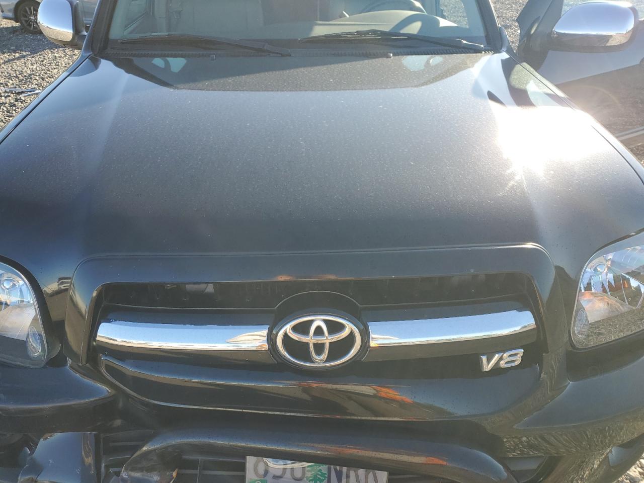 Toyota Sequoia Limited Image 8