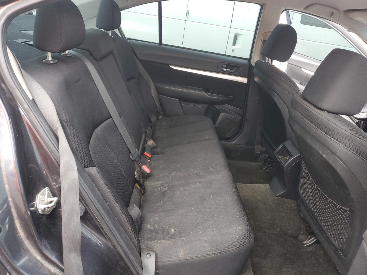 Subaru Legacy 2.5i Premium Image 11