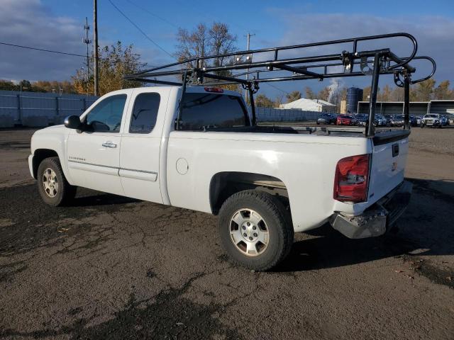 Chevrolet Silverado C1500 Lt Image 2