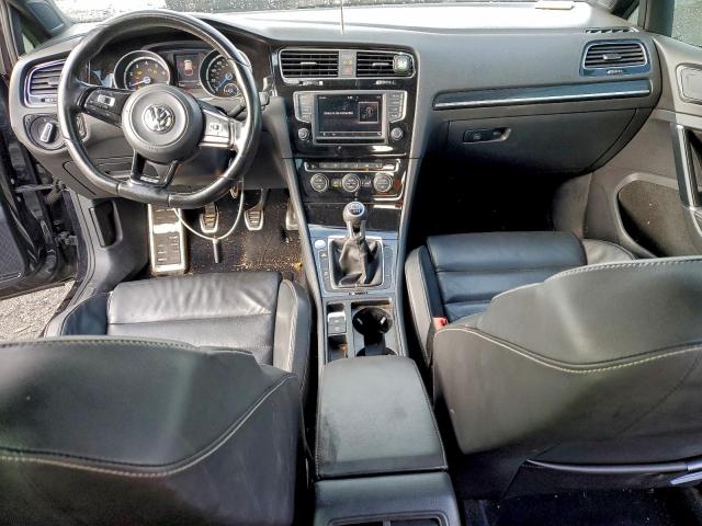 Volkswagen Golf Image 9