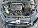 Volkswagen Golf Image 2