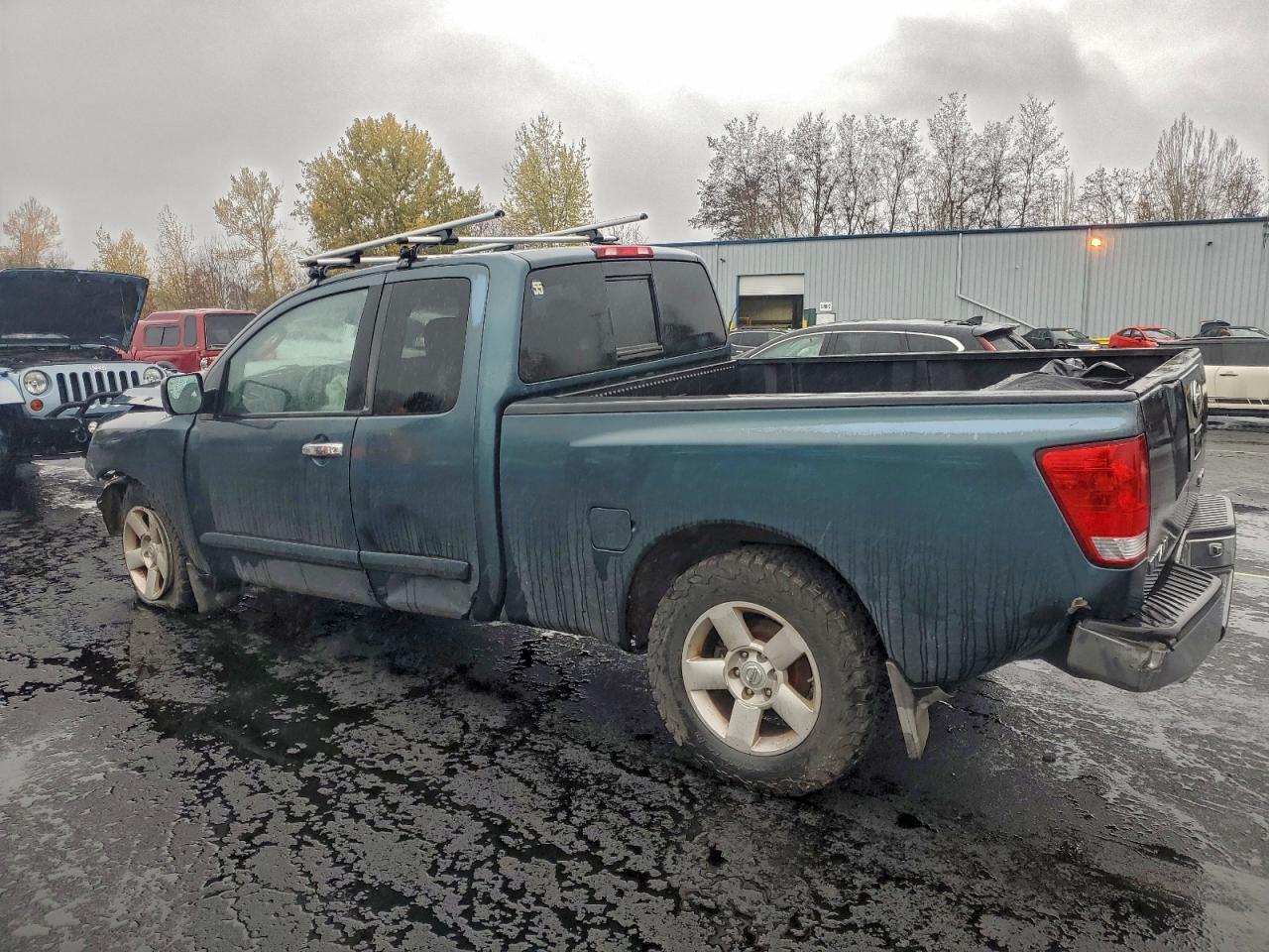 Nissan Titan Xe Image 7