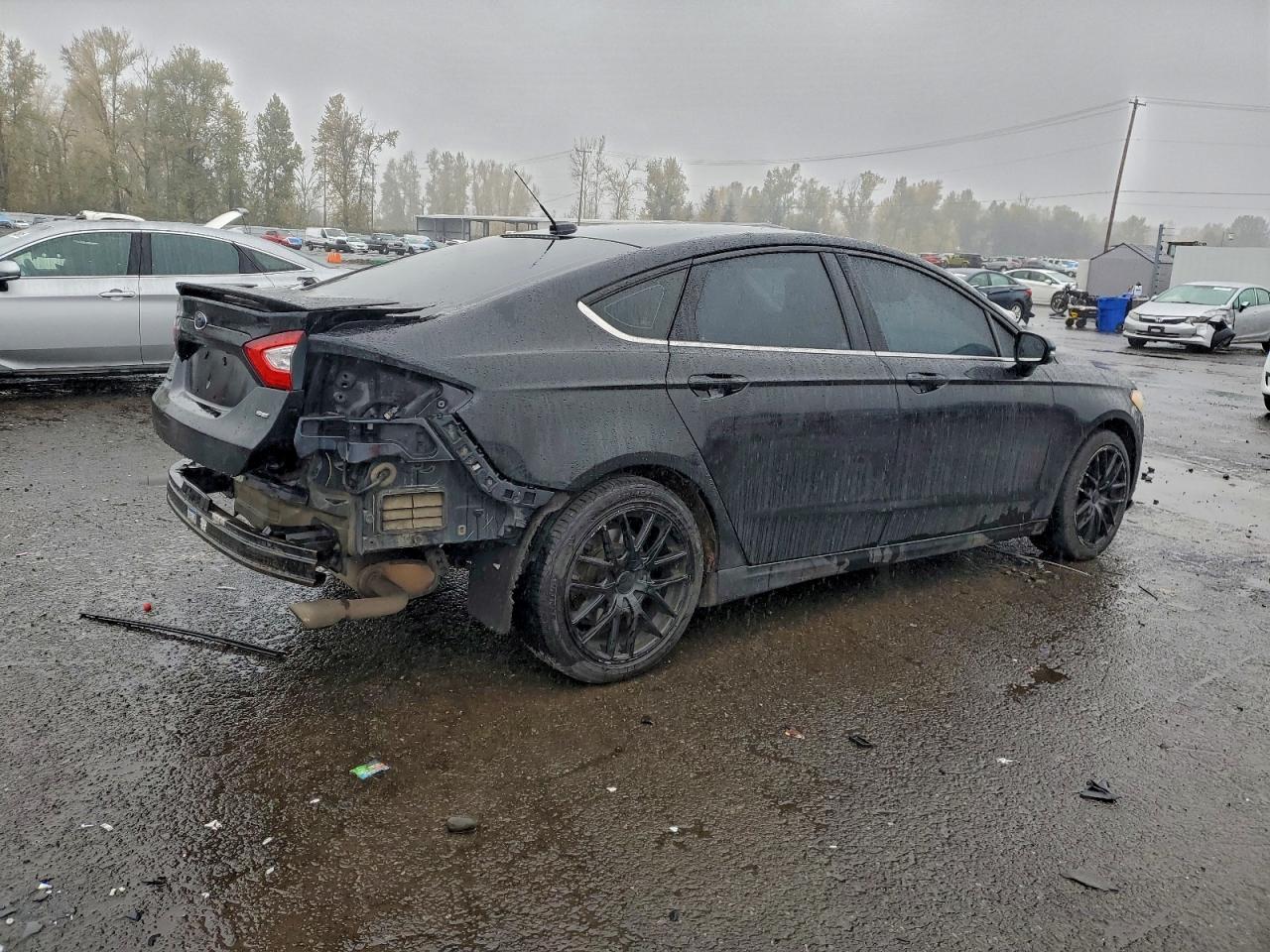 Ford Fusion Se Image 13