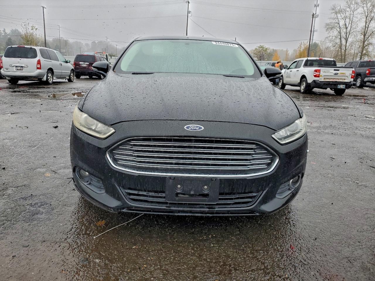 Ford Fusion Se Image 4