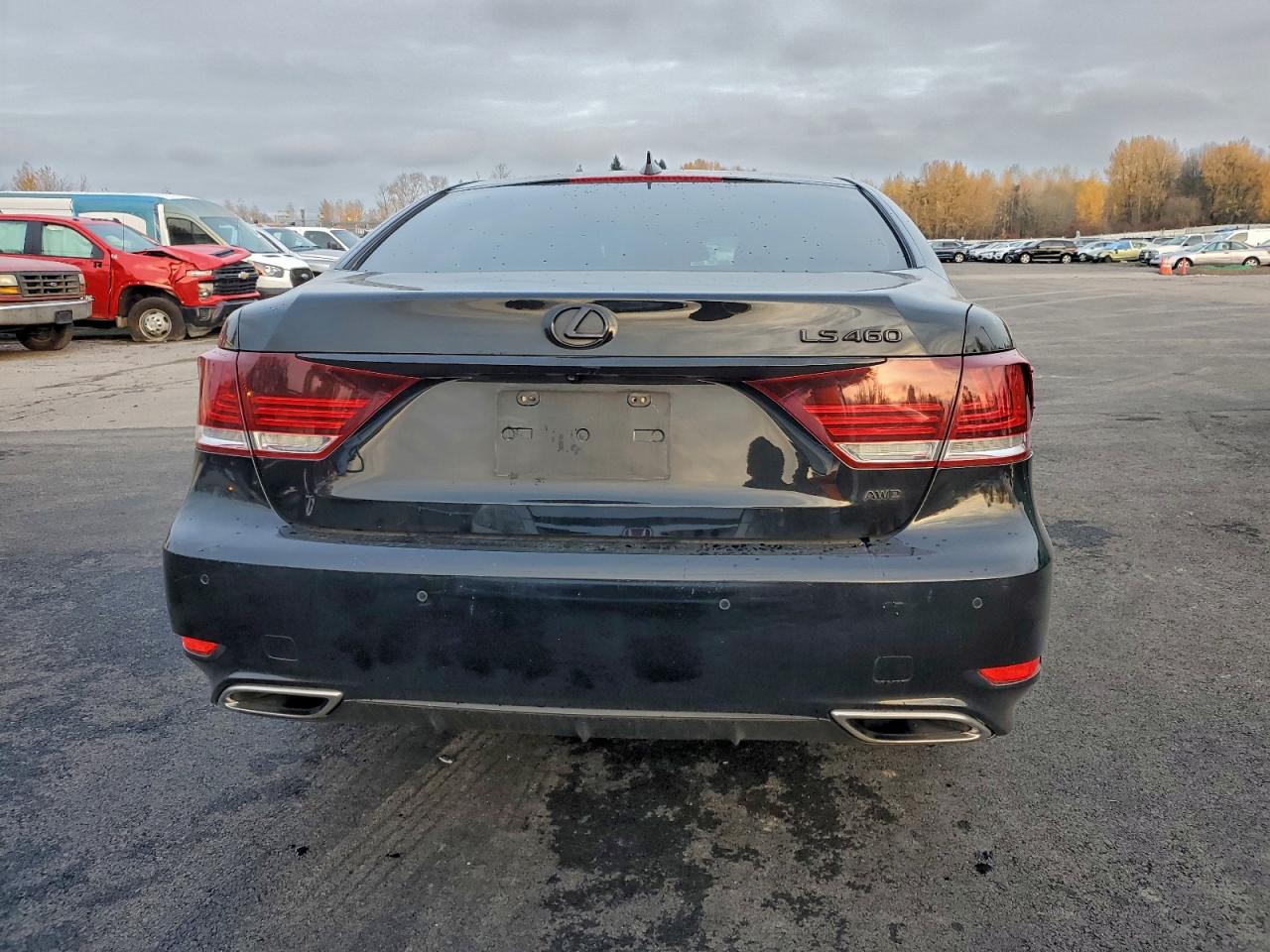 Lexus LS 460 Image 4