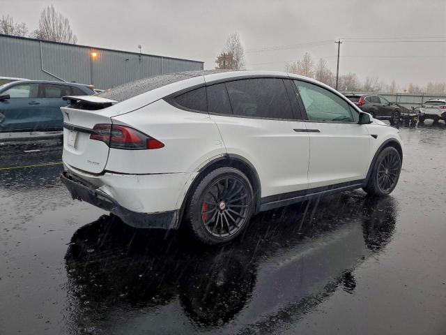 Tesla Model X Image 3