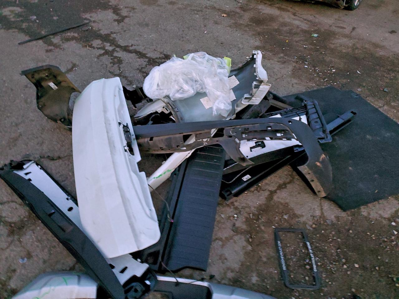 BMW X Series Xdrive40i Image 2