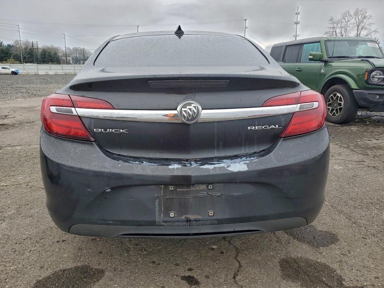 Buick Regal Image 11