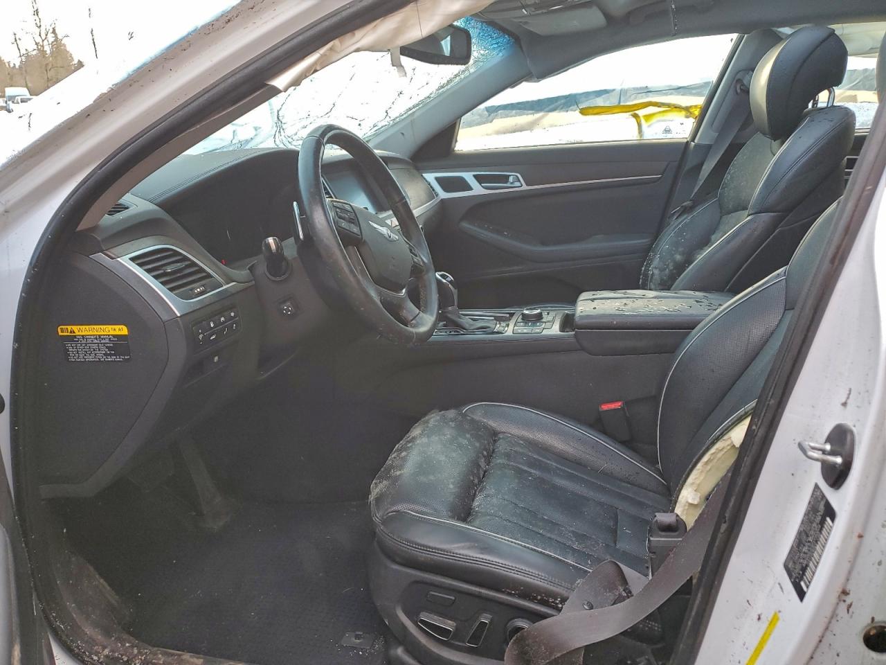 Hyundai Genesis 3.8l Image 6