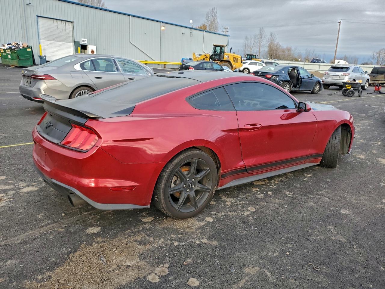 Ford Mustang Image 6