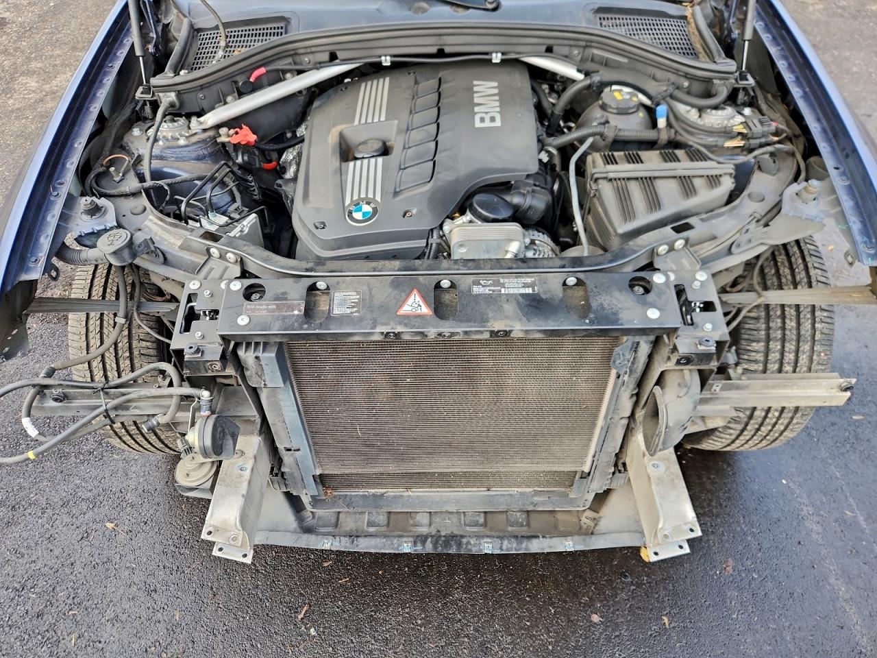 BMW X Series Xdrive28i Image 13