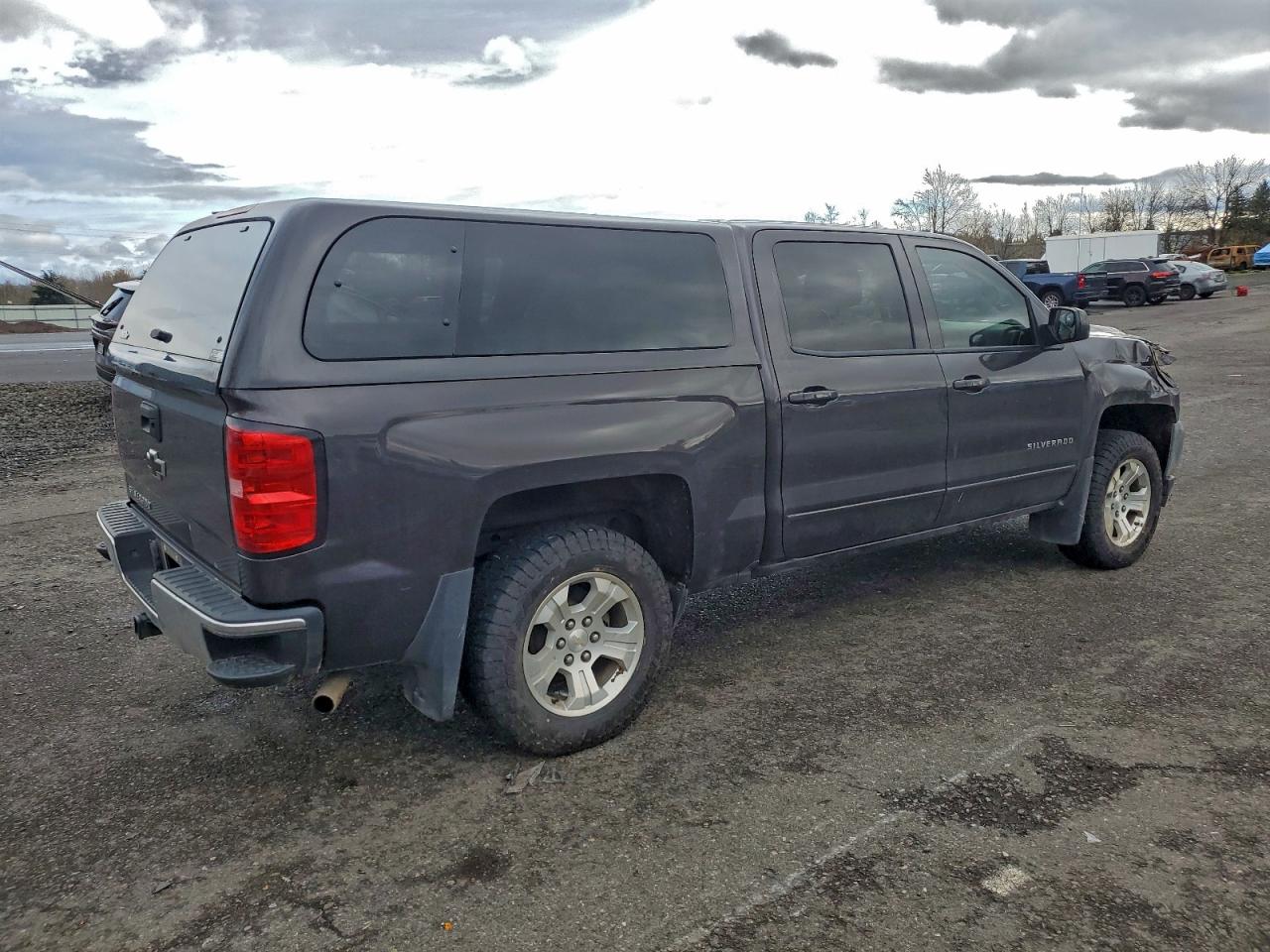 Chevrolet Silverado K1500 Lt Image 4